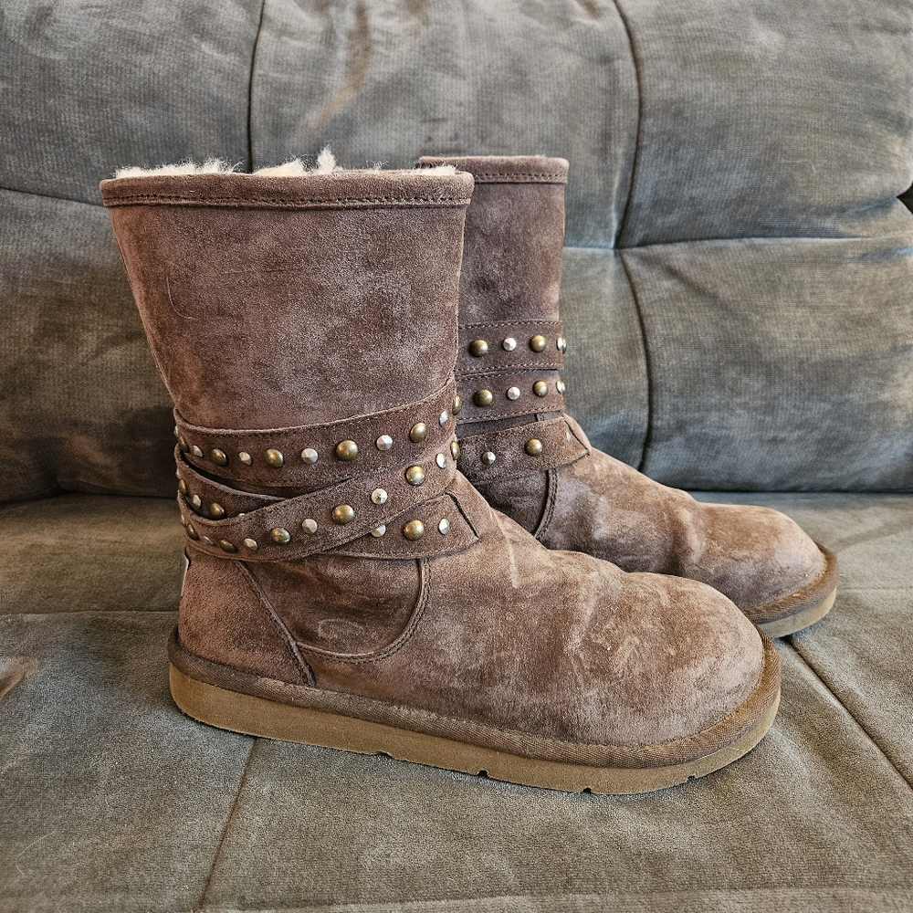 Ugg Brown Clovis Suede Boots Womens Size 10